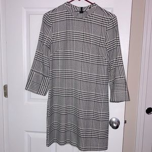 H&M houndstooth dress